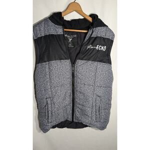 Marc Ecko Cut & Sew Men's Black White Hooded Quilted Vest Sz Small Street Wear